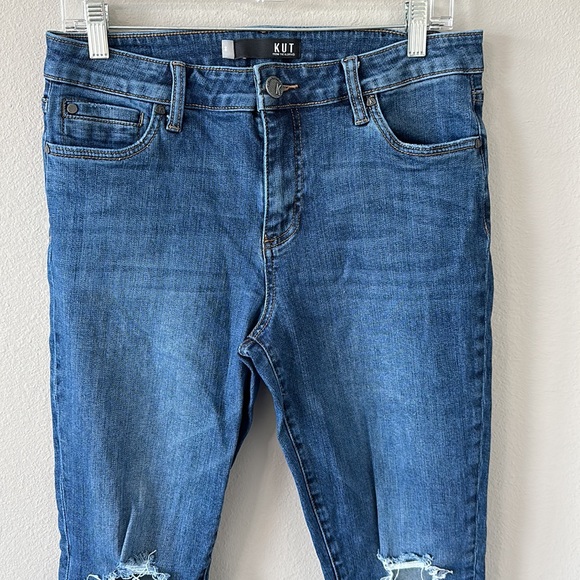 Kut From The Kloth Catherine High Rise Boyfriend Dark Wash Size 8 Distressed - Picture 3 of 12